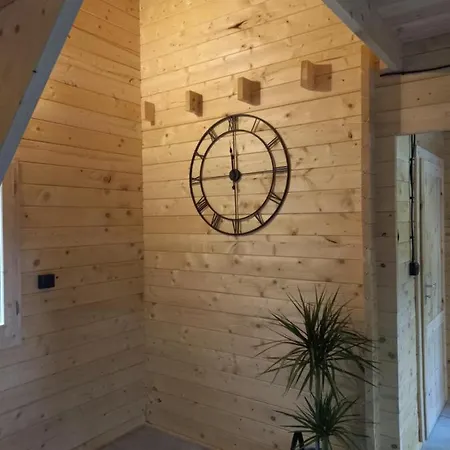 House * Warchaly